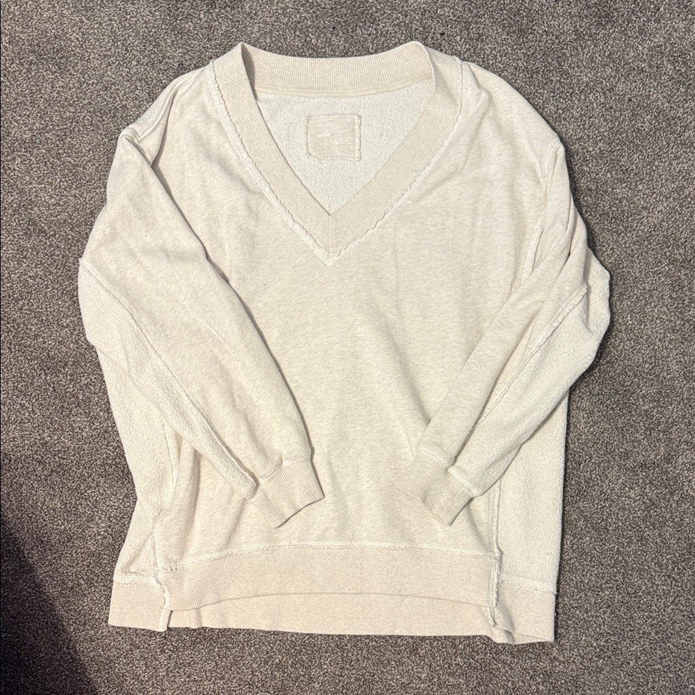 Aerie Cream V-Neck Sweater